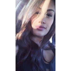 Meet your Posher, Sehar